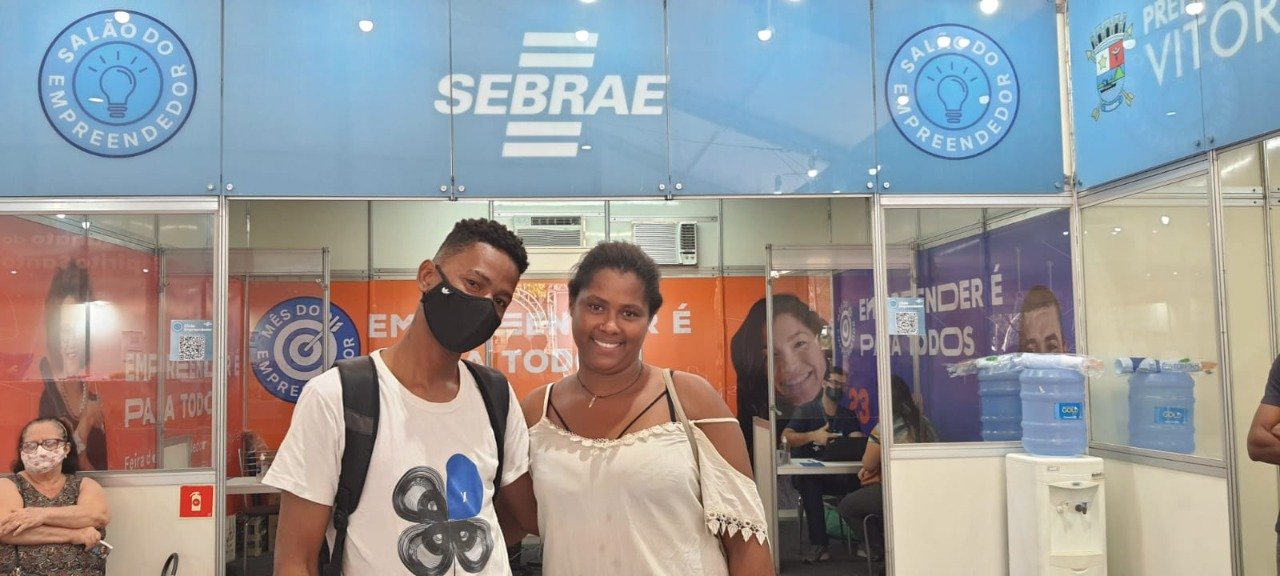 Casal de empreendedores, Ingrid e Wagner, foi buscar ajuda no Salão do Empreendedor