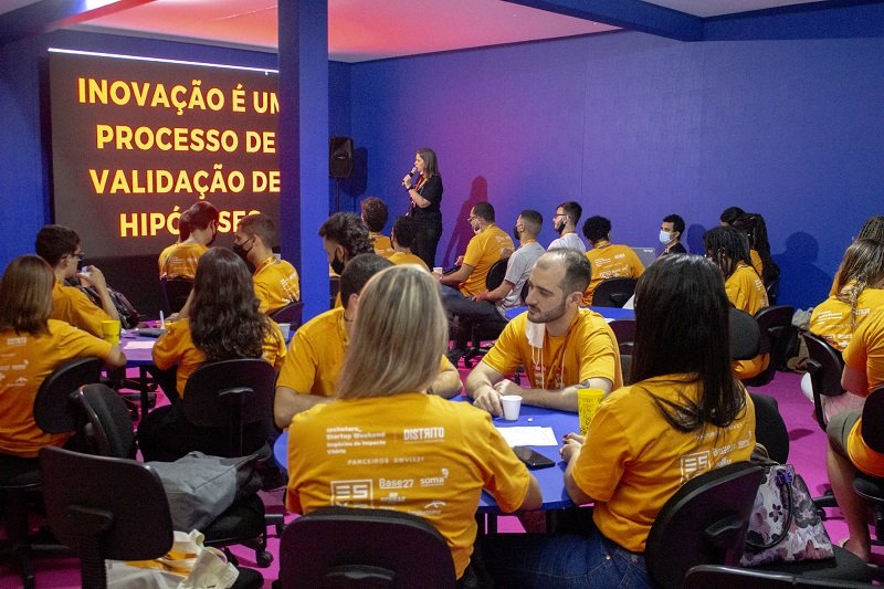 Também teve Desafio de Negócios de Impacto, com 54 horas de aprendizado e networking.