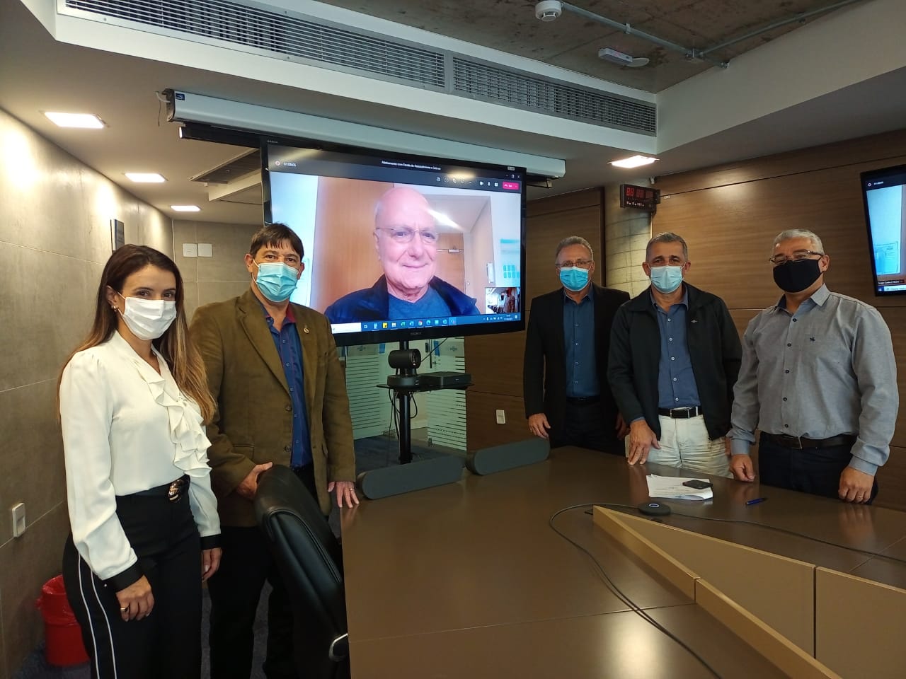 O Sebrae/ES assinou um conv&ecirc;nio de coopera&ccedil;&atilde;o t&eacute;cnico-financeira com a Escola de Associativismo (EA)