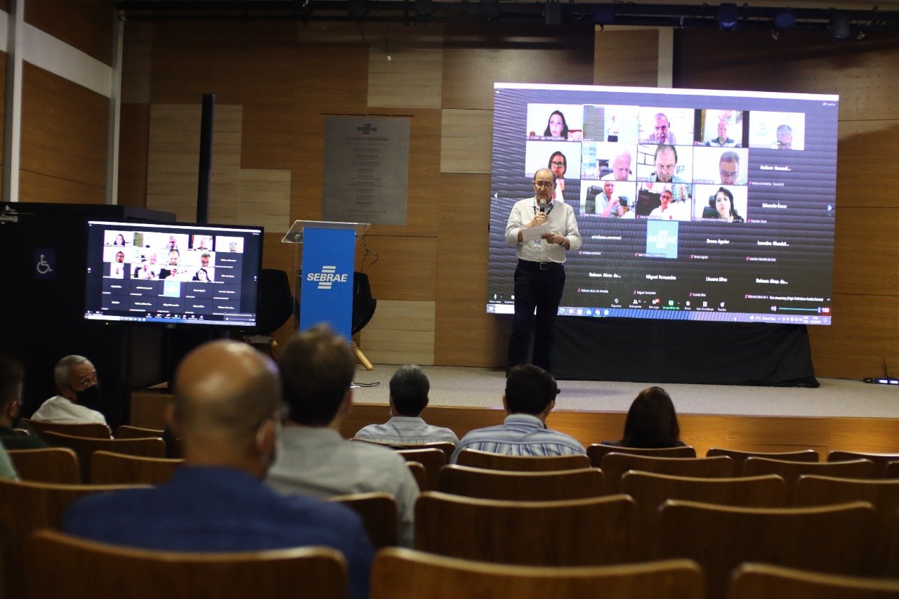 O diretor técnico do Sebrae/ES, Luiz Toniato, participou do encontro.